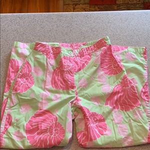 Lilly Pulitzer green & pink shell Capri pants sz 2